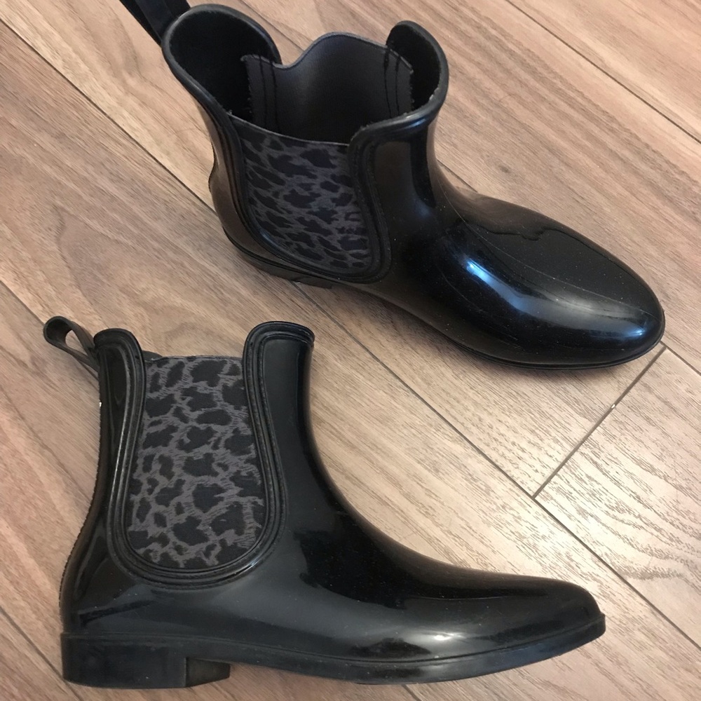 London Fog Rain Boots - Picture 1 of 3